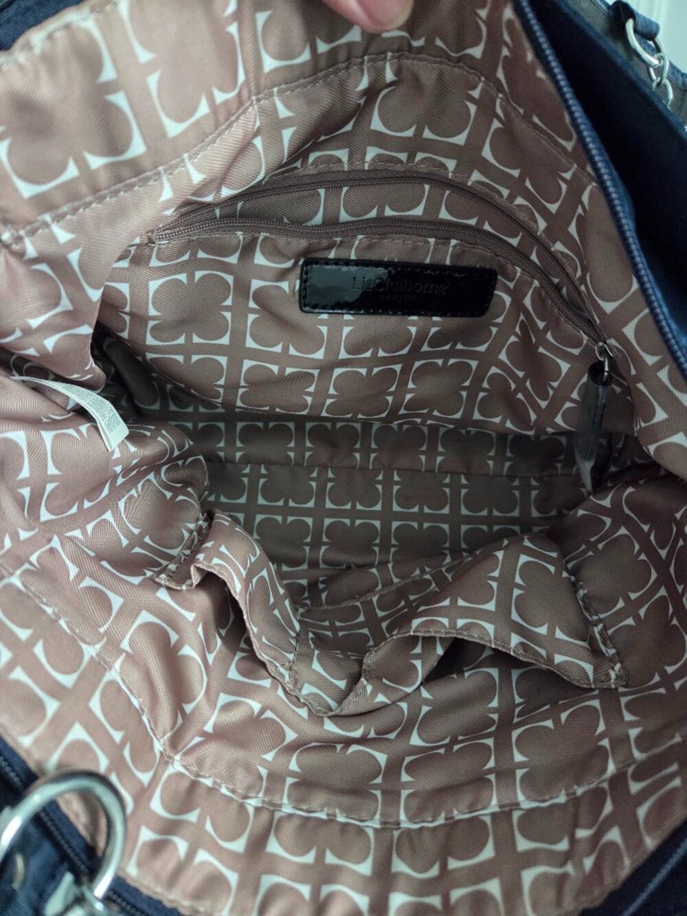 NWOT Quilted Navy Blue Bag - Picture 6 of 8